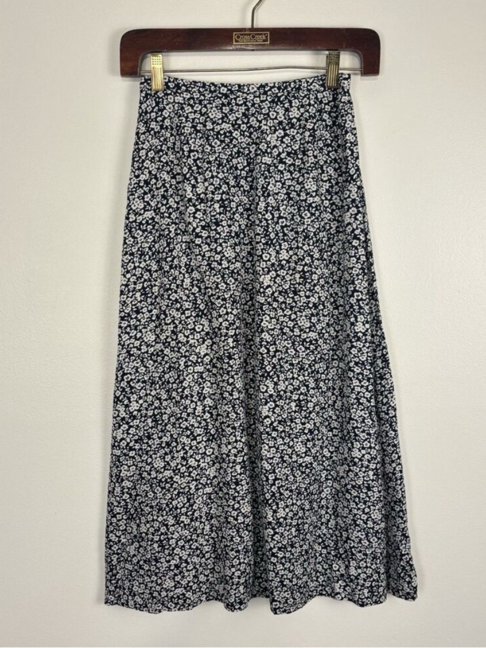 EUC Nikki Womens Floral Midi Skirt A-line (XS)